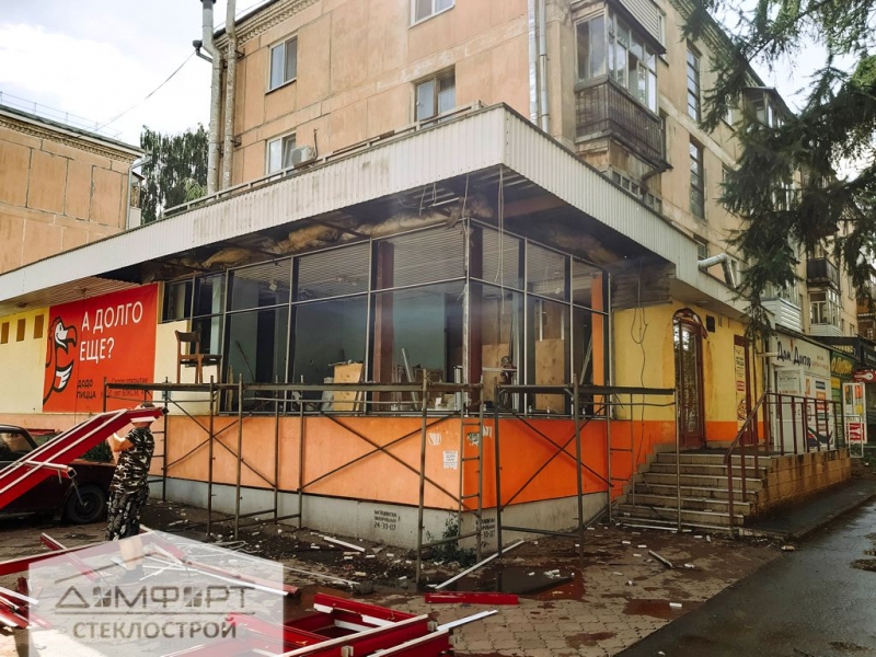 Алюминиевый витражи, двери, перегородки, окна для Додо пиццы в Металлурге г. Ижевск