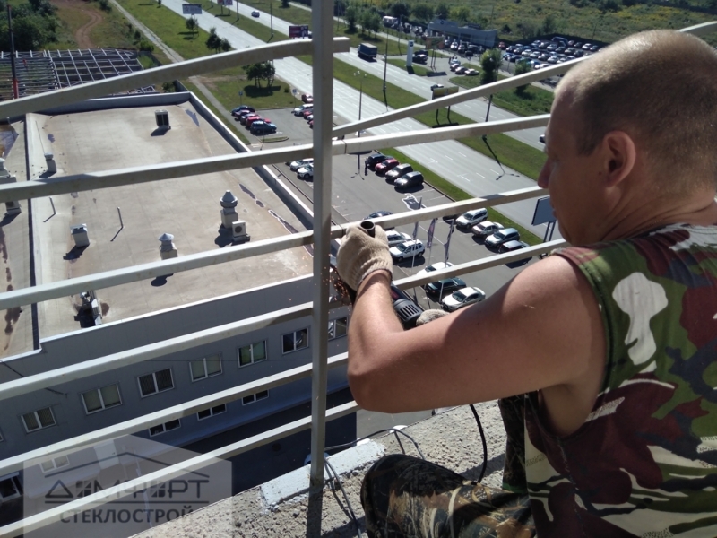 Пластиковый балкон под капитальное утепление в Ижевске
