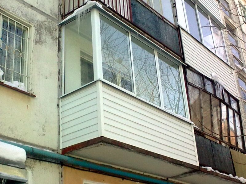 Балкон с обшивкой в Ижевске 