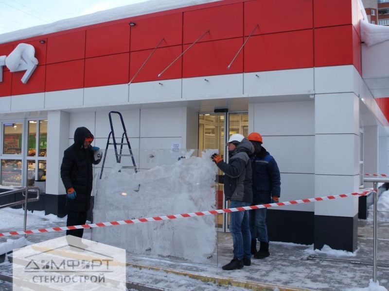 Замена поликарбоната на стекло для козырька - Ижевск, Ворошилова