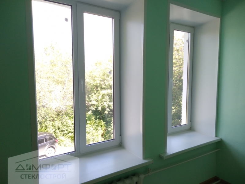 Пластиковые окна и алюминиевые двери при капитальном ремонте больницы в Ижевске