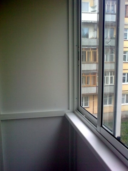 Остекление балкона в Ижевске 